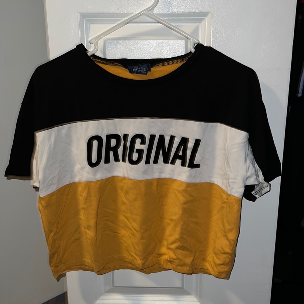 Forever 21 crop tee